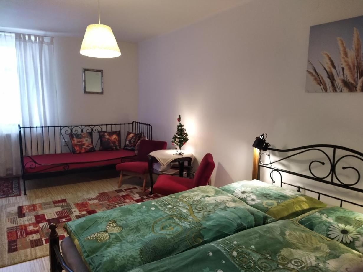 Apartmany Zatec ภายนอก รูปภาพ